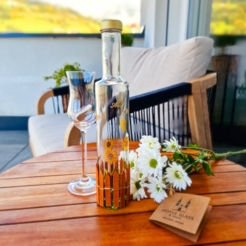 Schnapsflasche "Sonnenblumen im Garten"