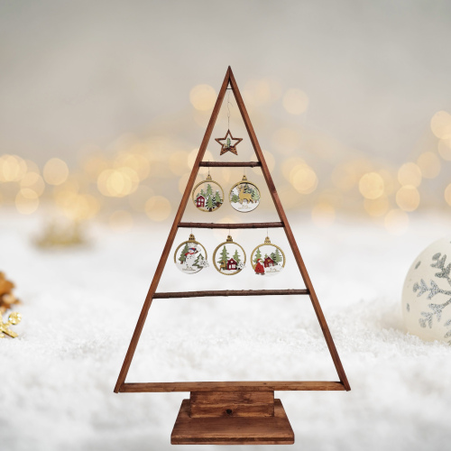 Christbaumanhänger aus Holz